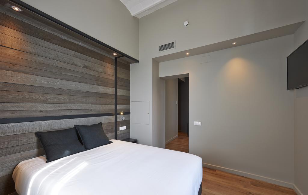 Hotel Parada Пучсерда Экстерьер фото