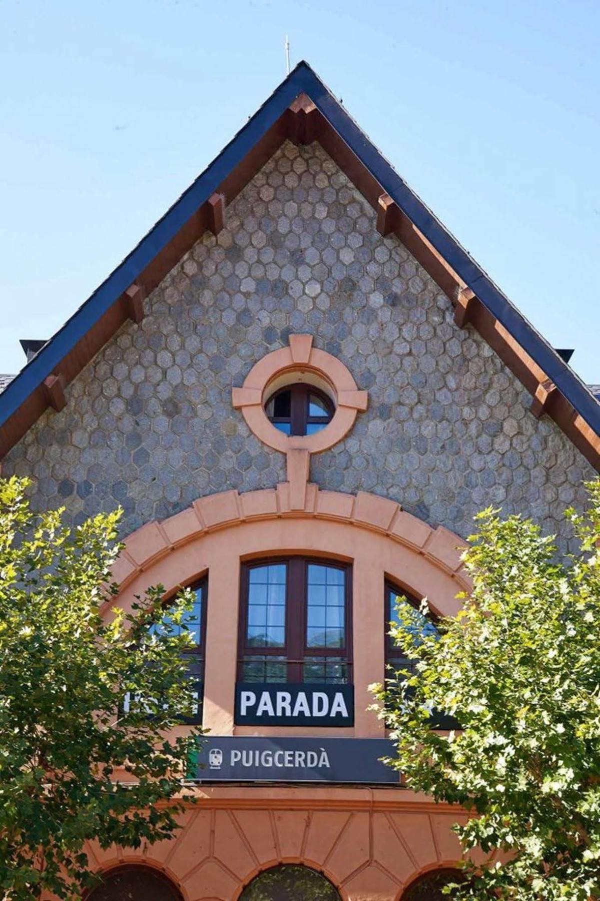 Hotel Parada Пучсерда Экстерьер фото